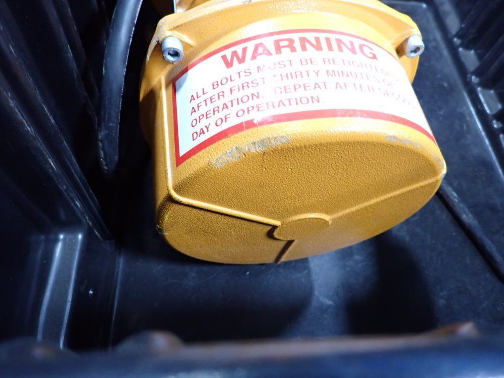 Metalfab Inc 1.5 Electrical Vibrator - Cd18-2000