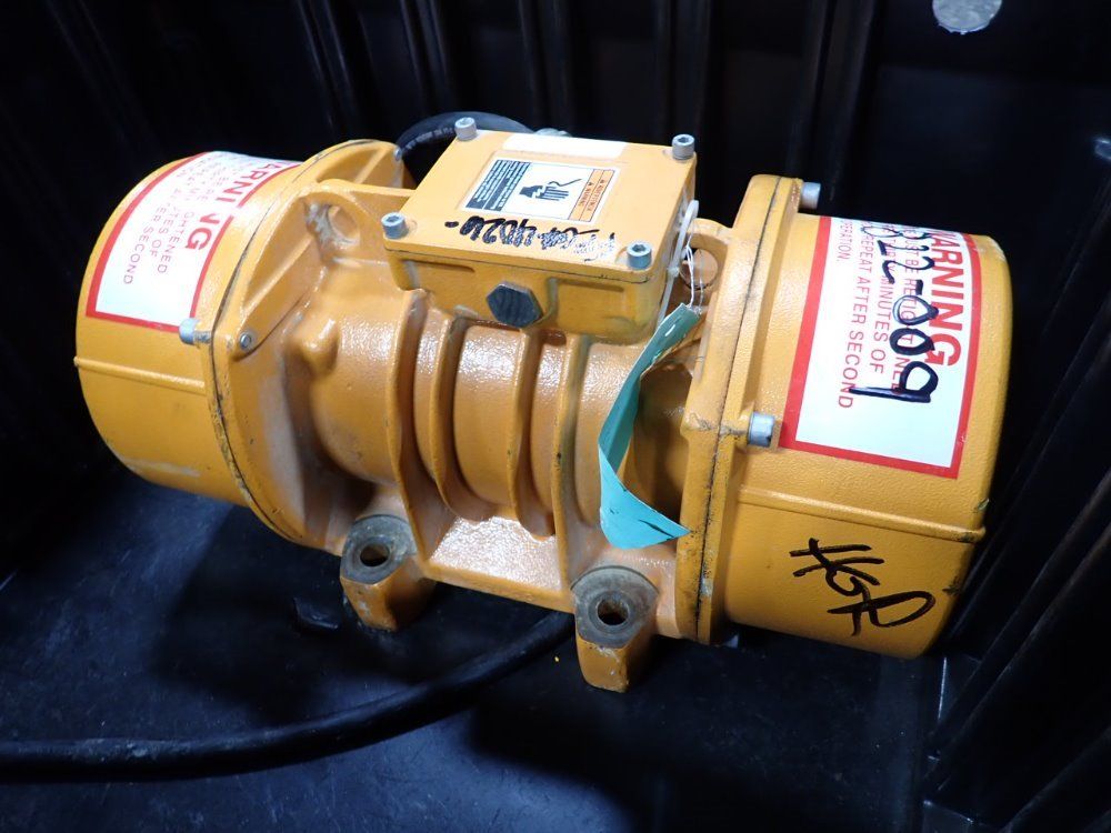 Metalfab Inc 1.5 Electrical Vibrator - Cd18-2000
