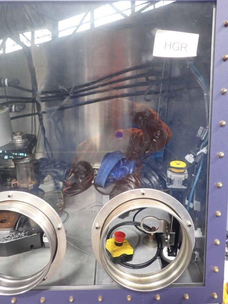 Miyachi Ax-5000 Glove Box - Ax-5000