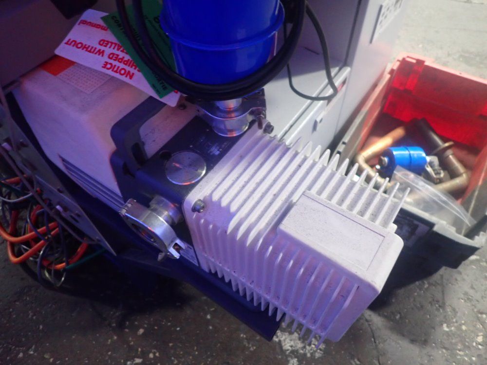 Miyachi Ax-5000 Glove Box - Ax-5000