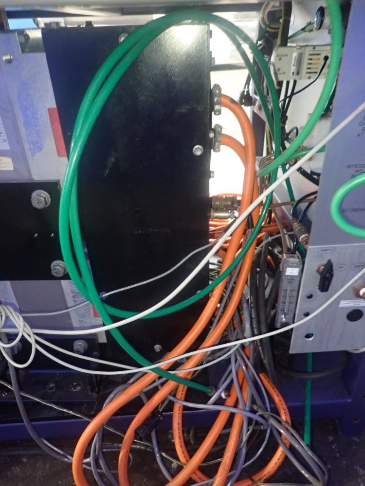 Miyachi Ax-5000 Glove Box - Ax-5000