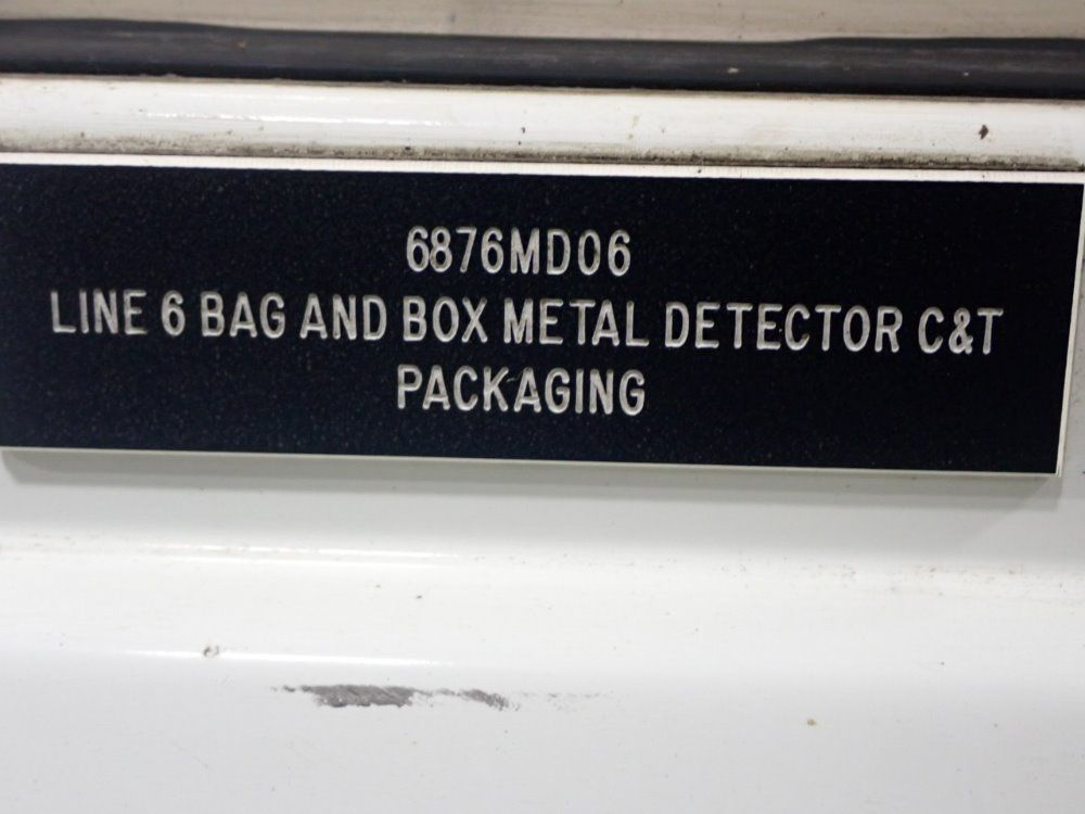 Safeline 17" X 15" Metal Detector - 6876md07