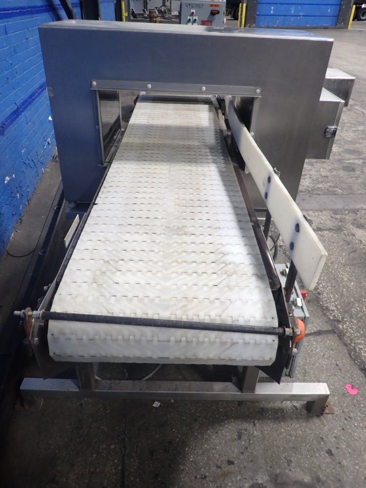 Goring Kerr 22" X 10' Tek-21 Metal Detector - Tek-21