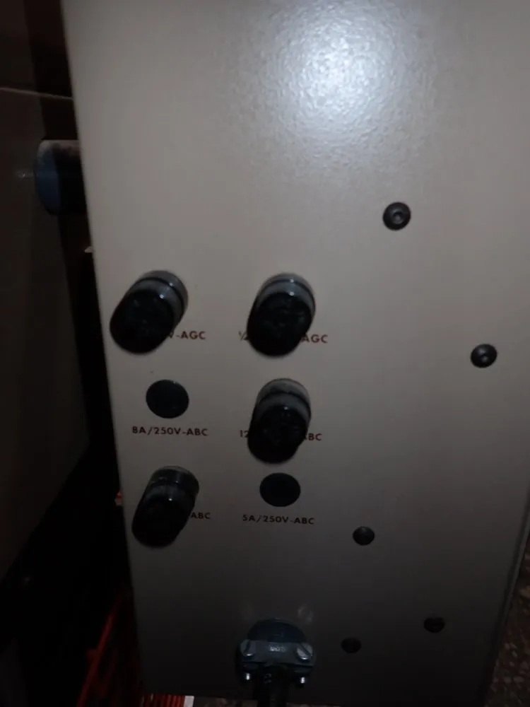 Morgan Press G-100t Injection Molder - G-100t