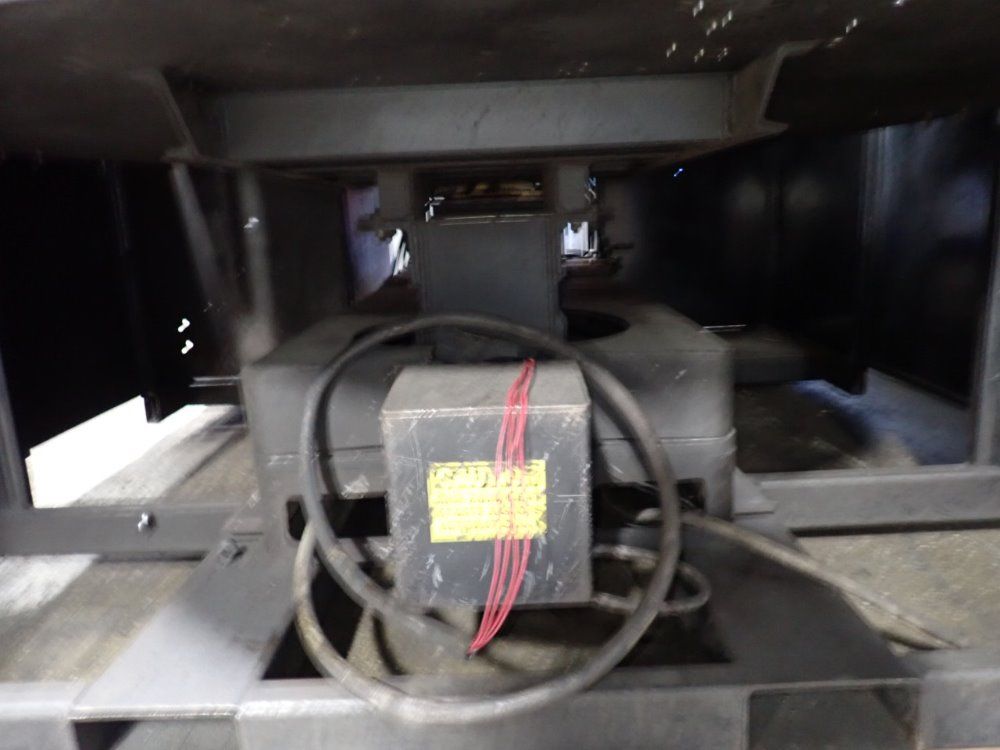 Fanuc Fanuc Arcmate 100i Robot Cell