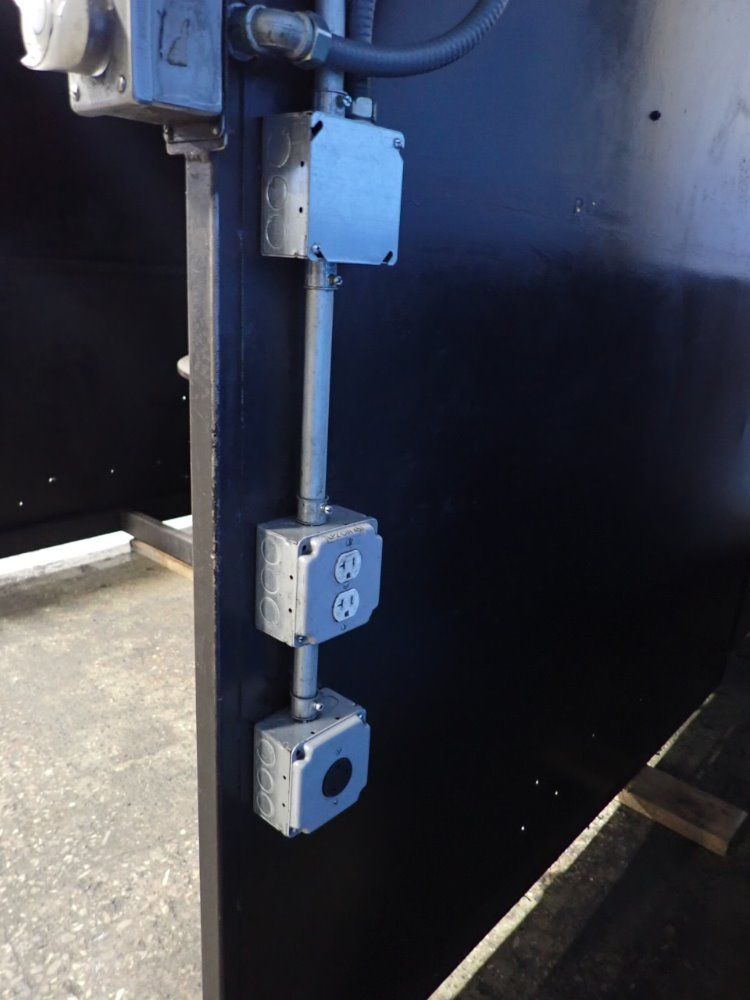 Fanuc Fanuc Arcmate 100i Robot Cell