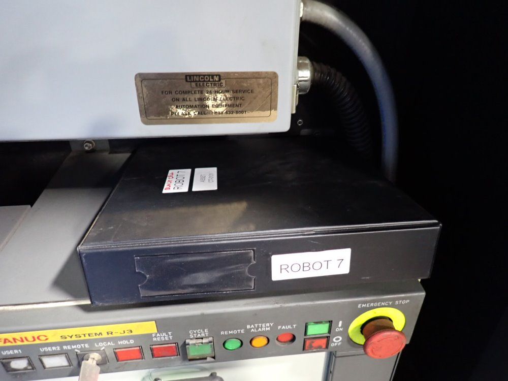 Fanuc Fanuc Arcmate 100i Robot Cell