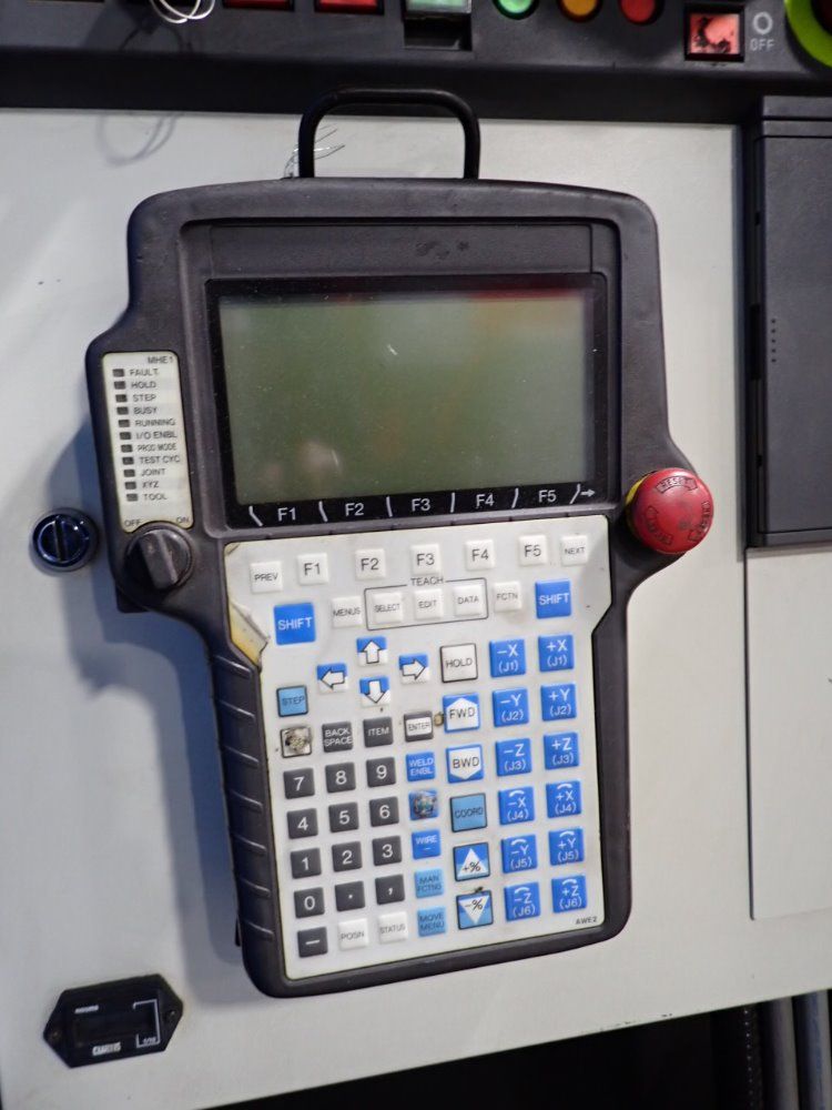 Fanuc Fanuc Arcmate 100i Robot Cell