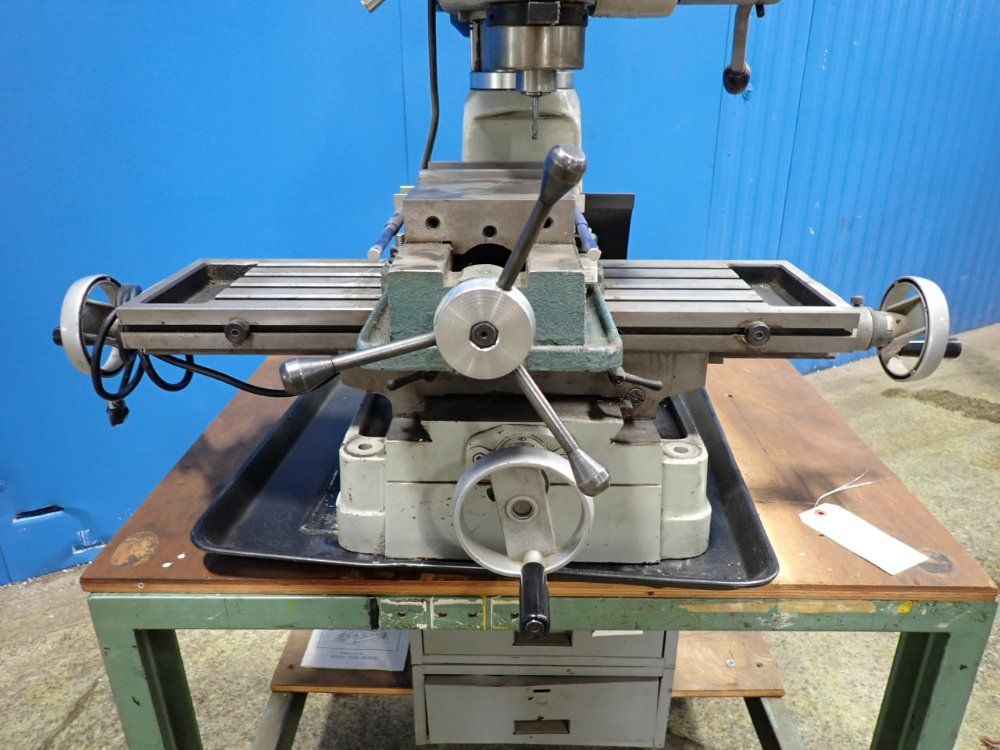 Rong Fu Drillingmilling Machine