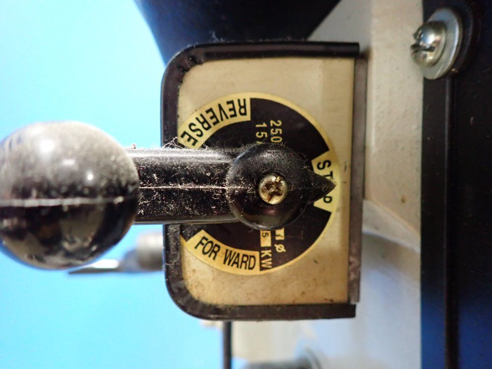 Rong Fu Drillingmilling Machine