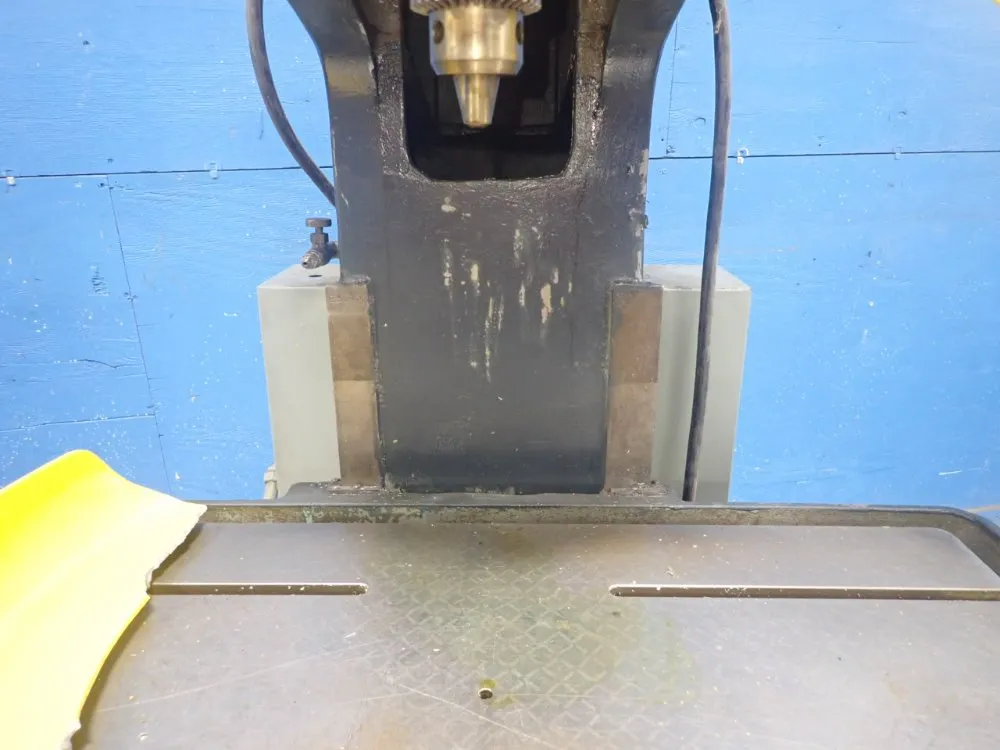 Burgmaster 25" Throat 2b Turret Drill - 2b