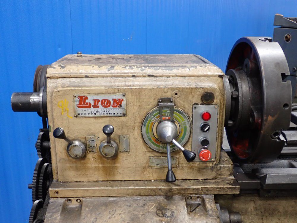 Lion 21"x 141" Engine Lathe - Cc11mb