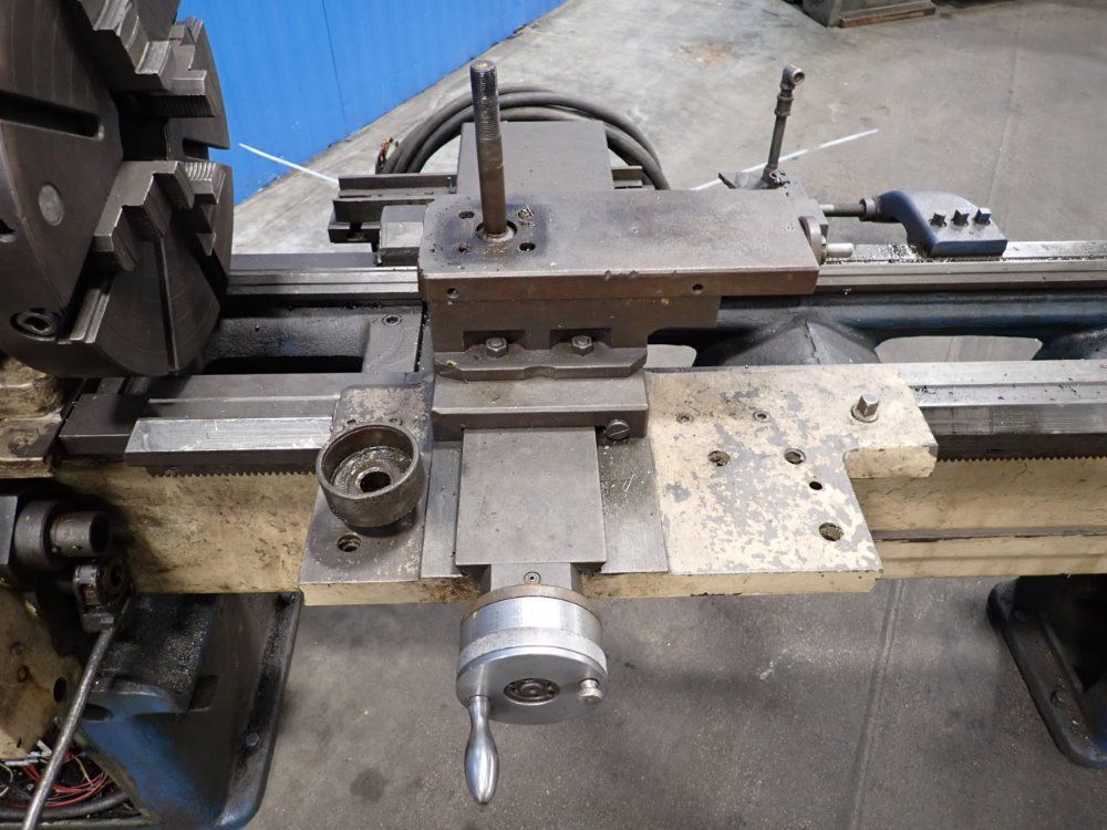 Lion 21"x 141" Engine Lathe - Cc11mb