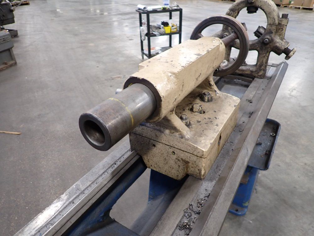 Lion 21"x 141" Engine Lathe - Cc11mb