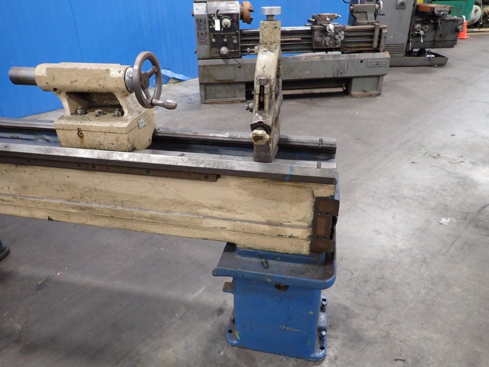 Lion 21"x 141" Engine Lathe - Cc11mb