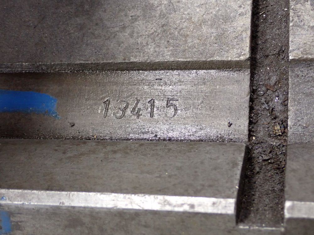 Lion 21"x 141" Engine Lathe - Cc11mb