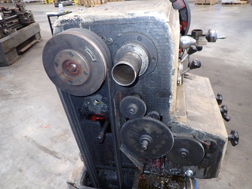 Lion 21"x 141" Engine Lathe - Cc11mb