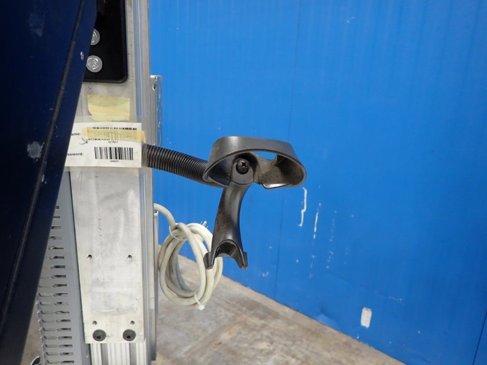 80/20 Inc 84" L X 30" W X 27"-38" H T-slot Workbench