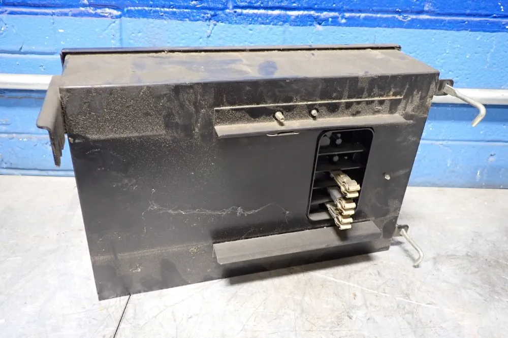 Square D 100 A/240 V Busway Unit - Powerbus 225