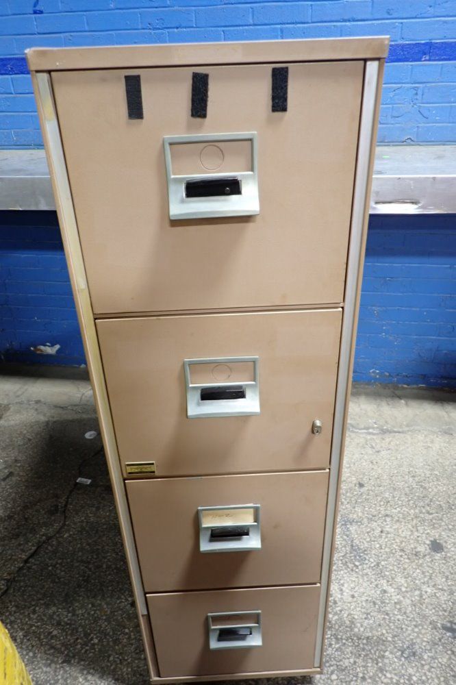 Safe Cabinet Laboratory 4 Drawers File Cabinet