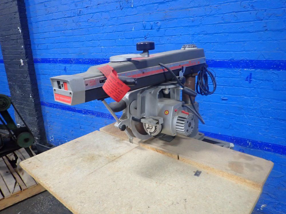 Dewalt 3" X 23" Radial Arm Saw - 740