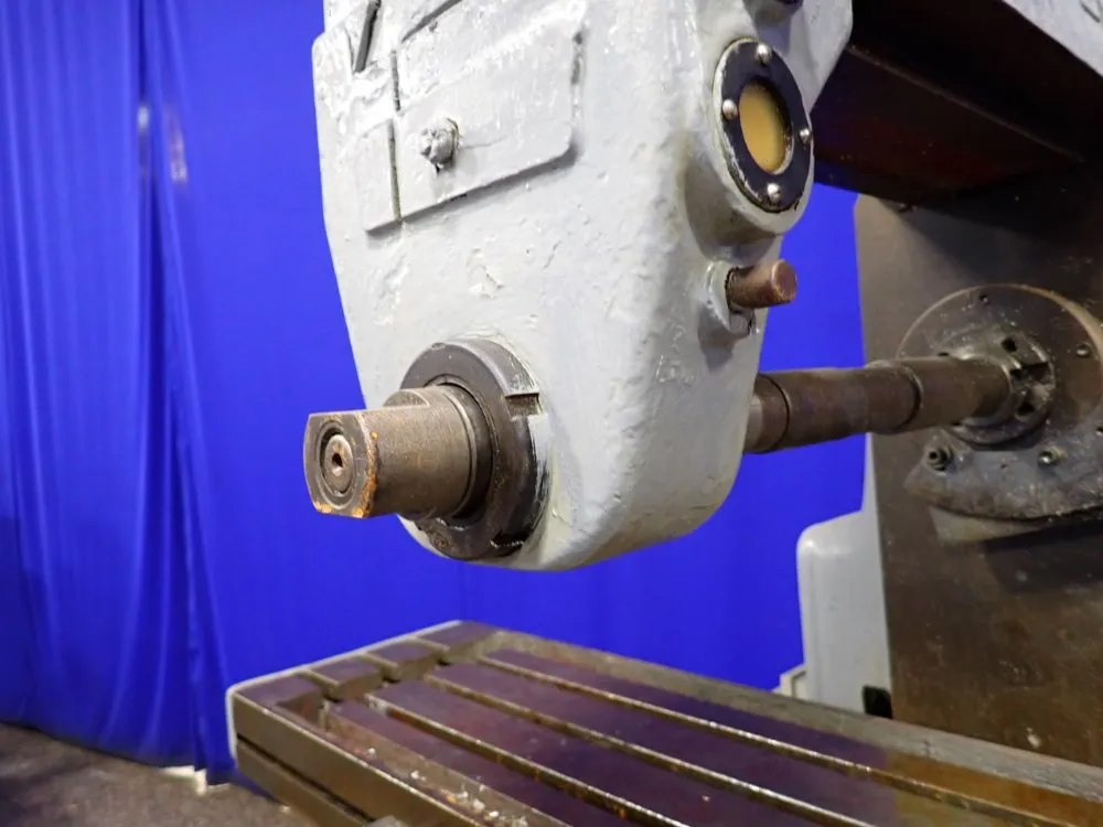 Victoria 40" X 11" Horizontal Mill