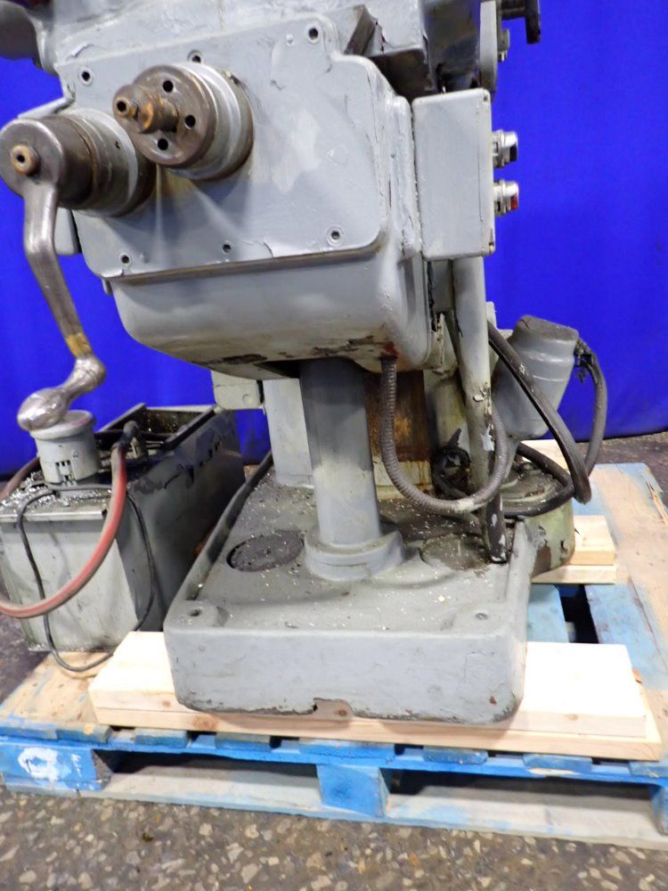 Victoria 40" X 11" Horizontal Mill