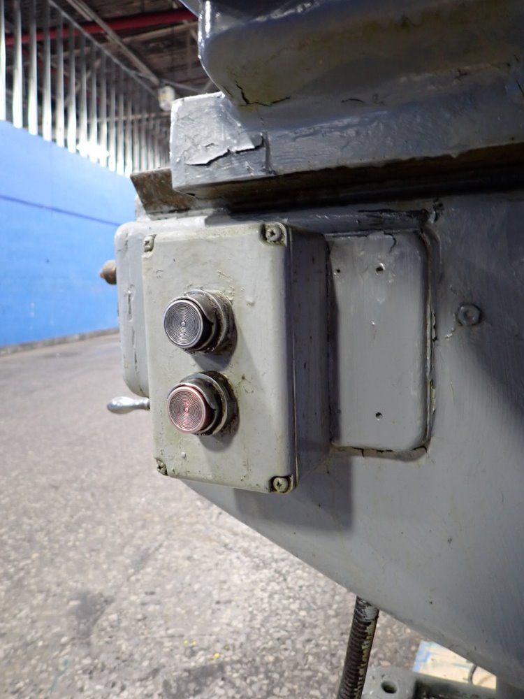 Victoria 40" X 11" Horizontal Mill