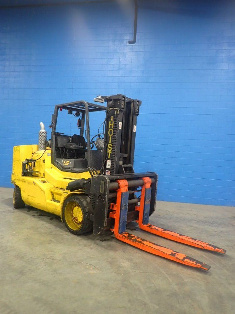 Hoist 25000 Lbs. Gas Forklift - F250