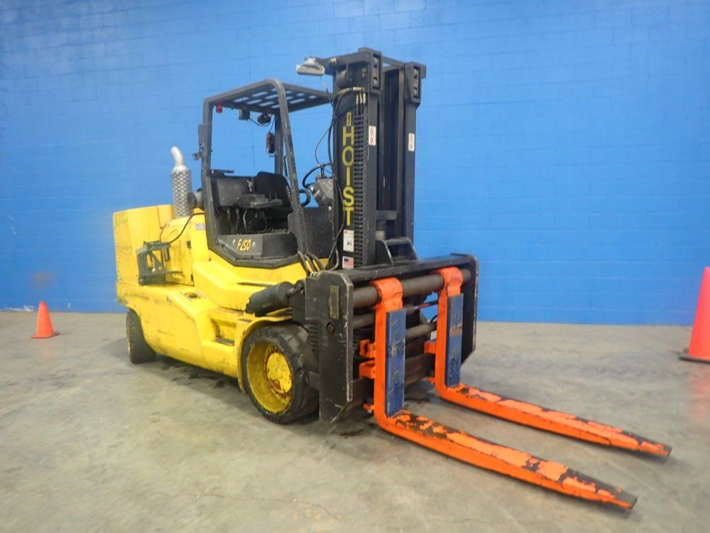 Hoist 25000 Lbs. Gas Forklift - F250