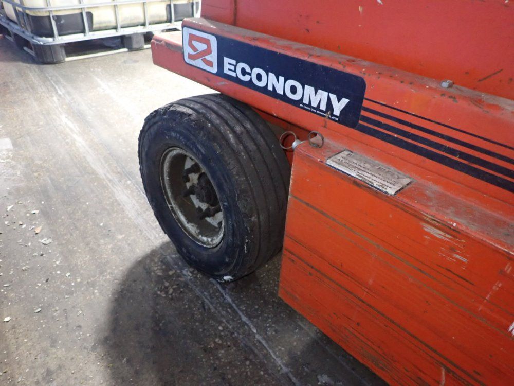 Economy 900 Lbs Barecat/bc-2133 Scissor Lift - Barecat/bc-2133