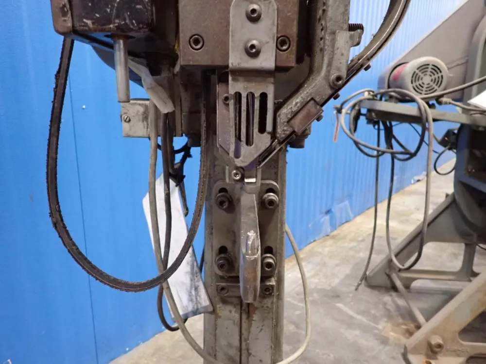 National Rivet Rivet Machine - 500