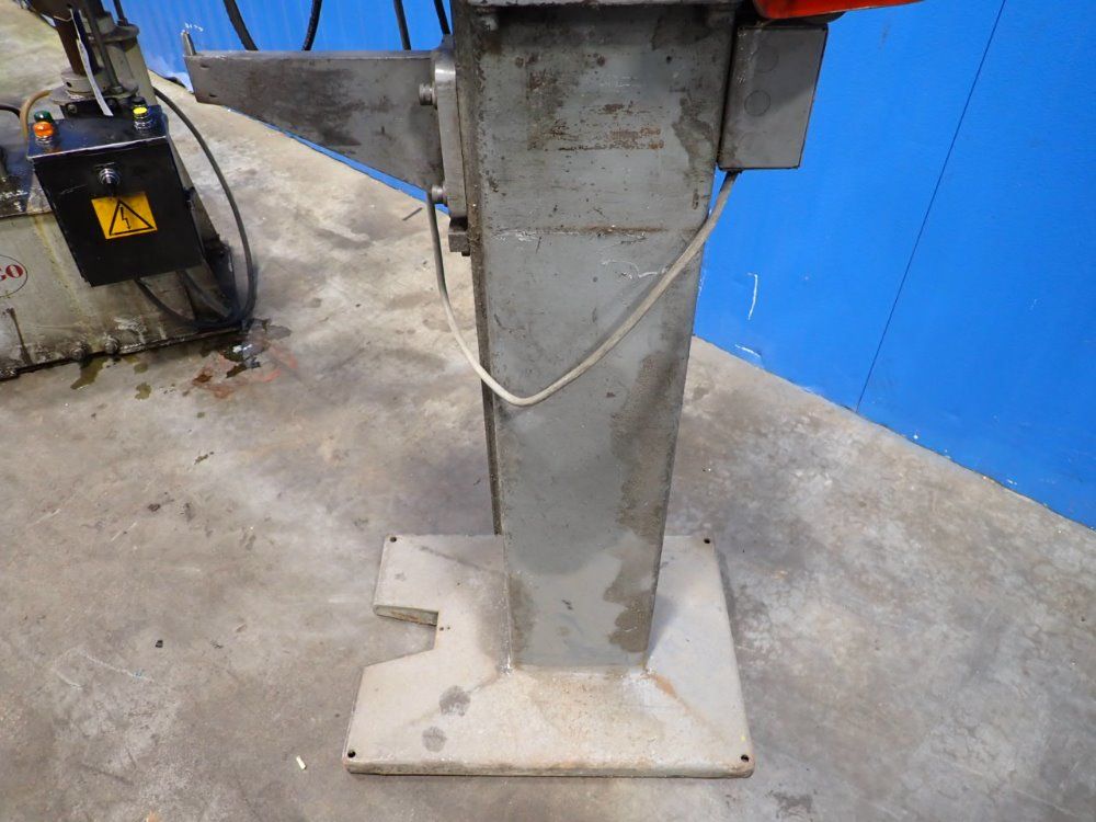 National Rivet Rivet Machine - 500