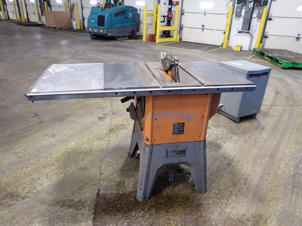 Ridgid 10" Tilt Table Saw - R4512