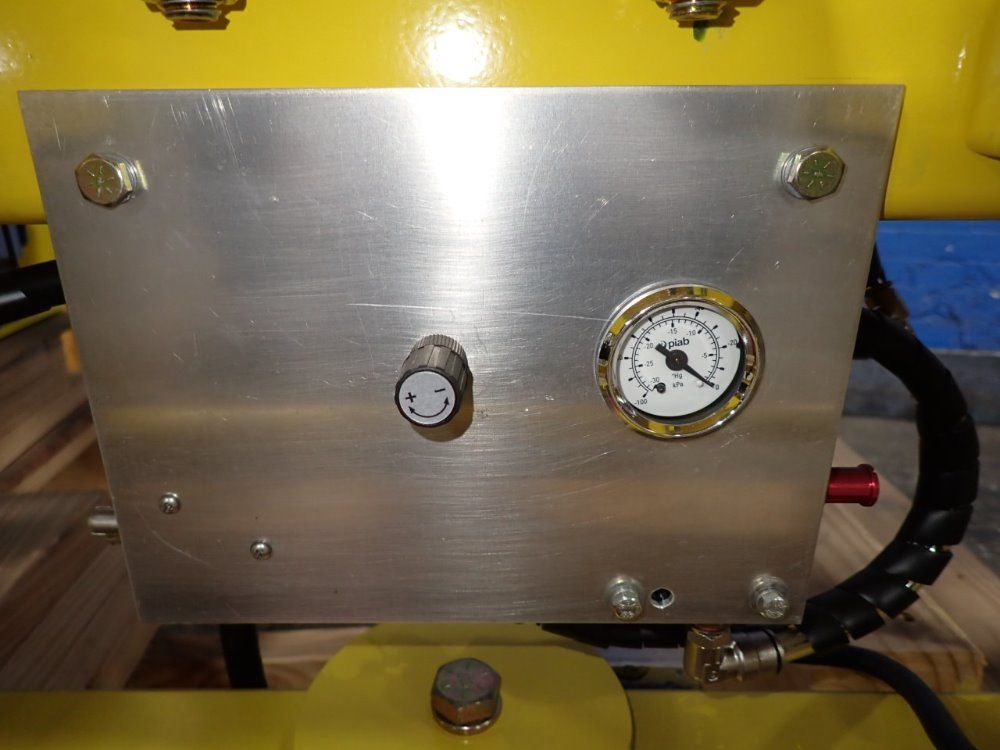 Strongarm Vacuum Lift/manipulator