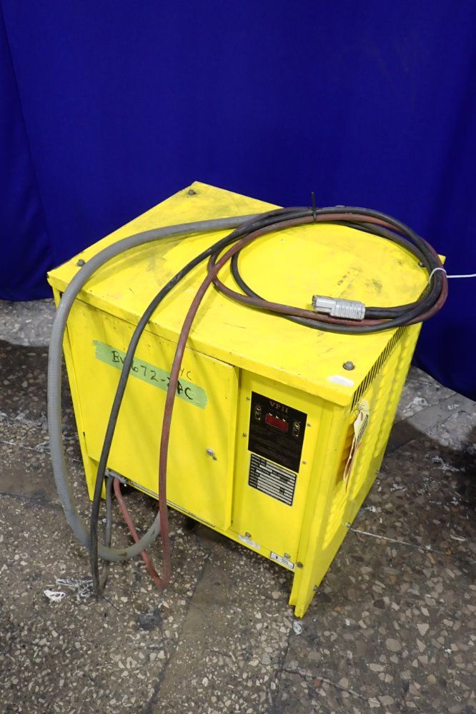 Battery Charging International 475 Ah/24 V Battery Charger - Emes12-475b3