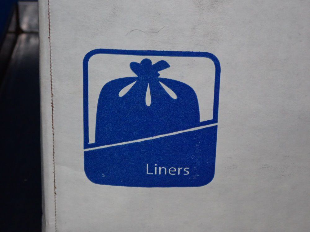 Renown 33"x58" 1.5mil Can Liners - Ren26024-ca