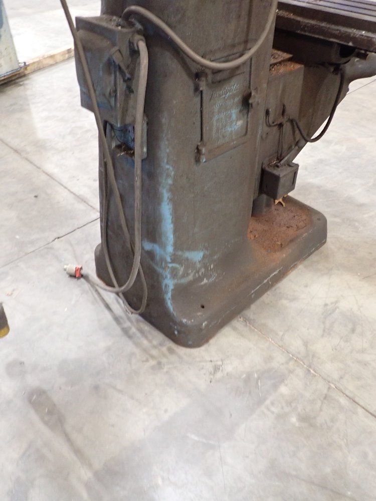Bridgeport 1 1/2hp Vertical Milling Machine - 283123
