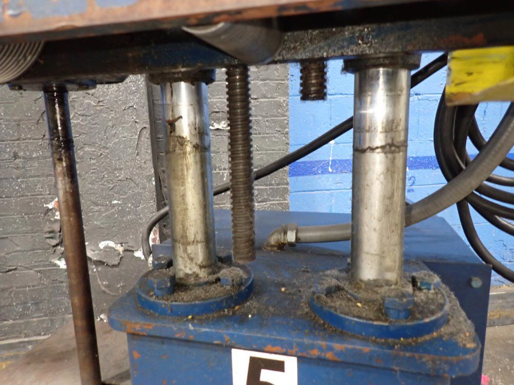 Farris C550vt Universal Take-off Machine - C550vt