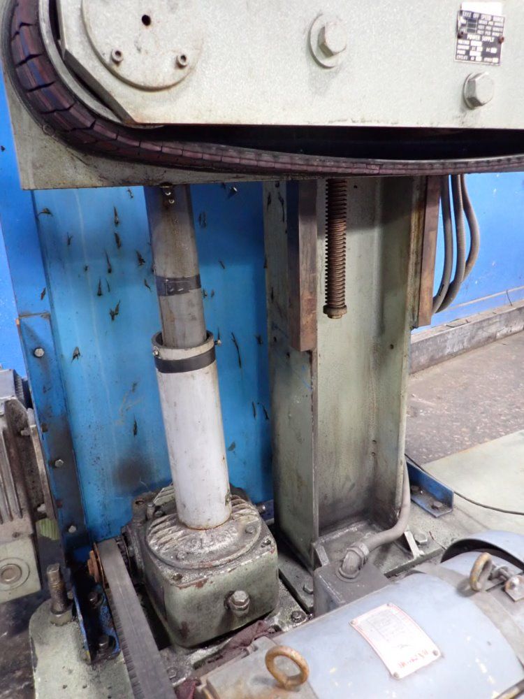 Farris 744280 Universal Take Off Machine - 3000vt