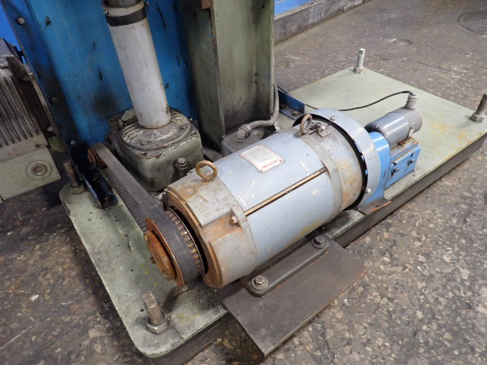 Farris 744280 Universal Take Off Machine - 3000vt