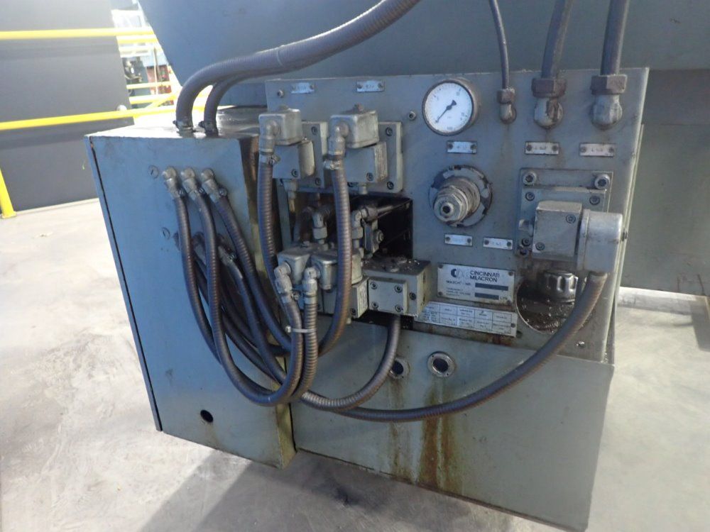 Cincinnati Milicron Od Grinder - R-57