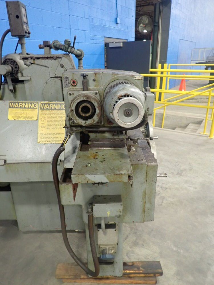 Cincinnati Milicron Od Grinder - R-57