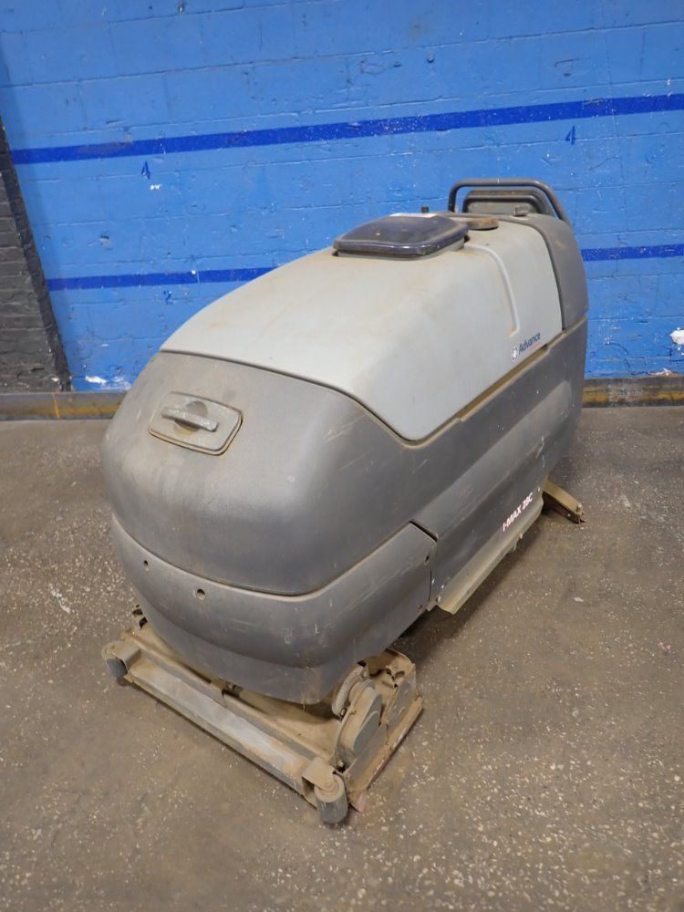 Advance 29" Width Floor Cleaner - I-max 28c