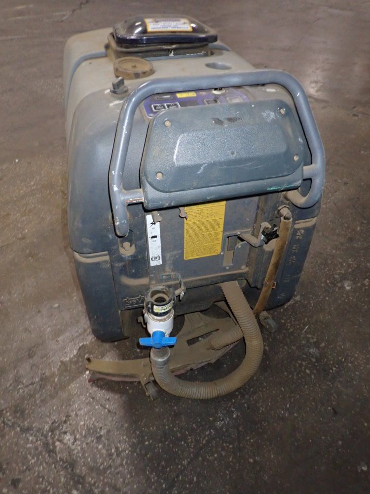Advance 29" Width Floor Cleaner - I-max 28c