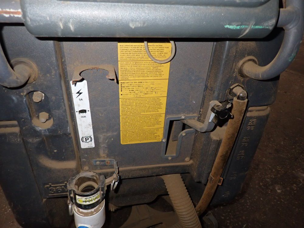 Advance 29" Width Floor Cleaner - I-max 28c