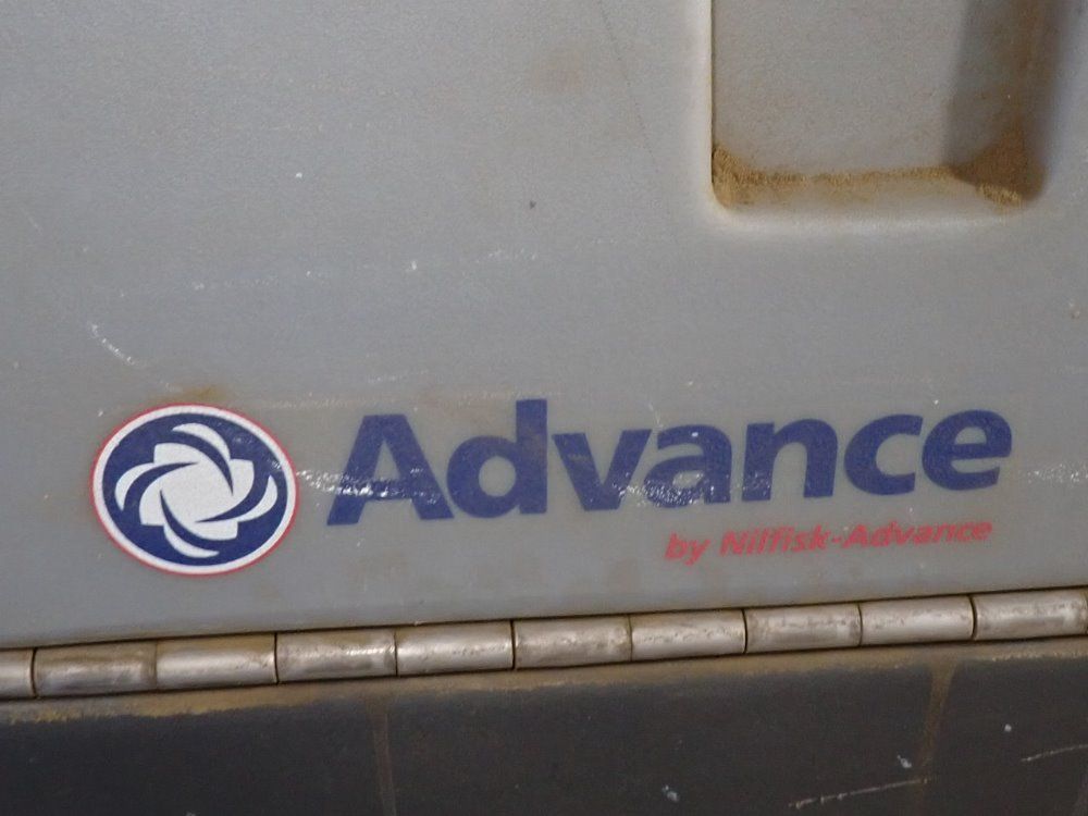 Advance 29" Width Floor Cleaner - I-max 28c