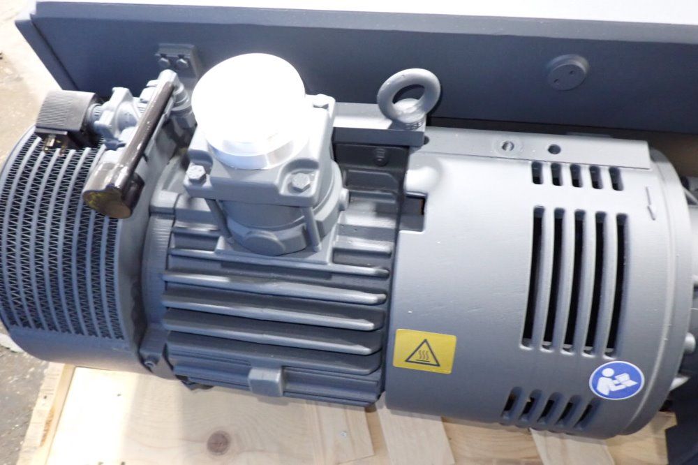 Busch 9.2 Kw R5 Ra 0305 D 503 Vacuum Pump - R5 Ra 0305 D 503