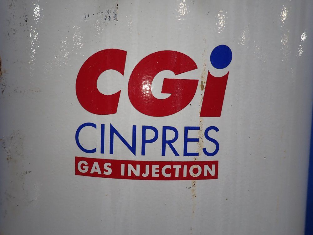 Hoval/cgi 350 Litres Air Tank