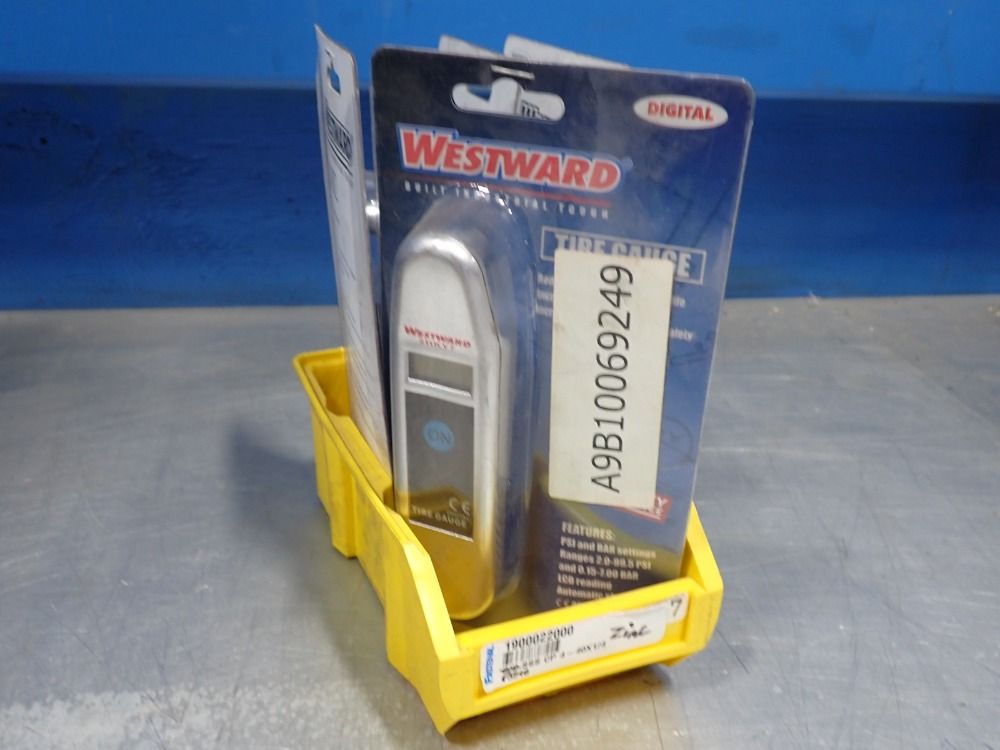 Westward 2.0-99.5 Psi Digital Tire Prssure Gauge
